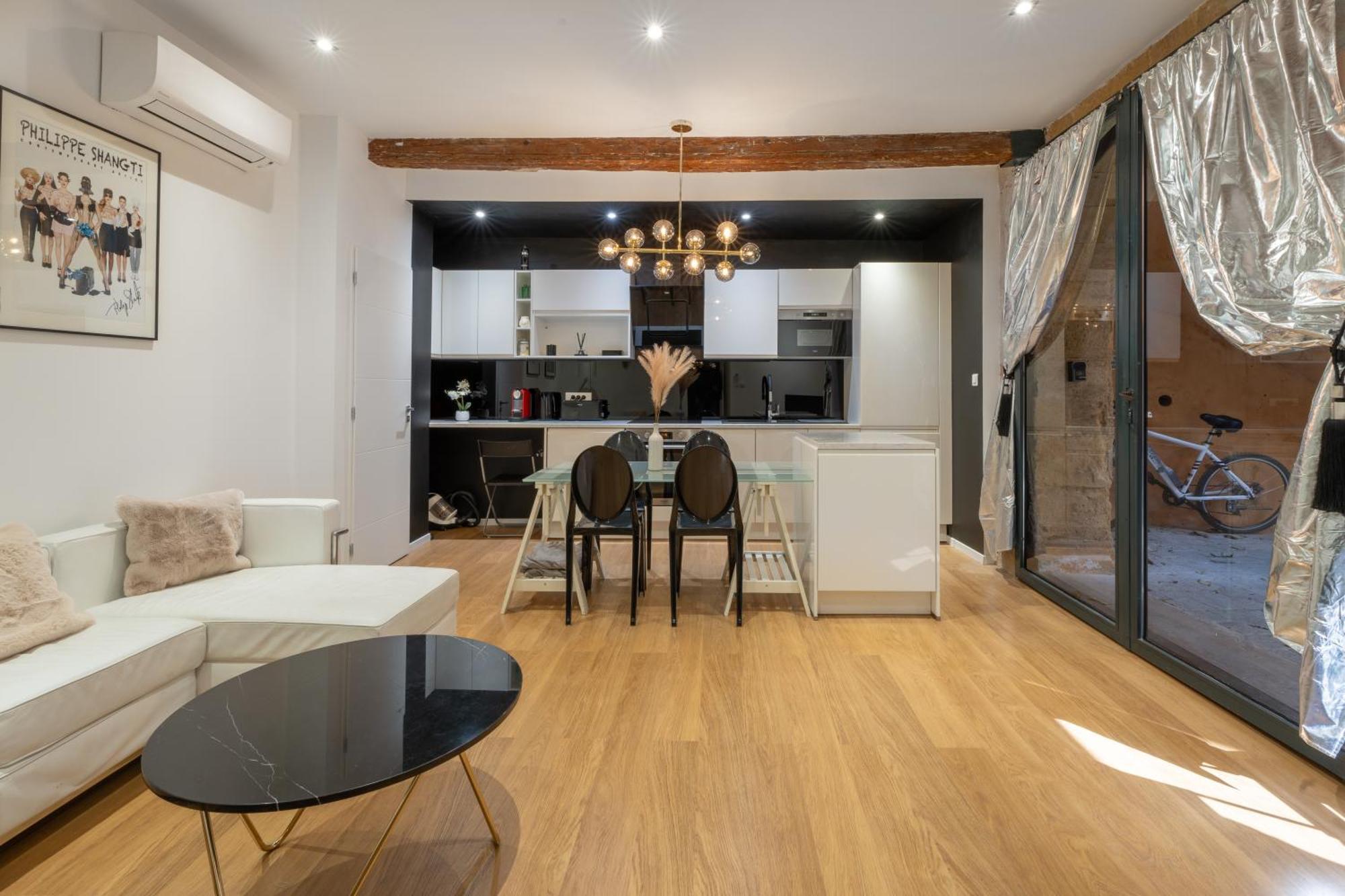 Le Yona Mirabeau - Appartement T3 Atypique Situe Dans Le Centre Ville Historique - Proche Rotonde เอ็ก-ซอง-โพรวองซ์ ภายนอก รูปภาพ